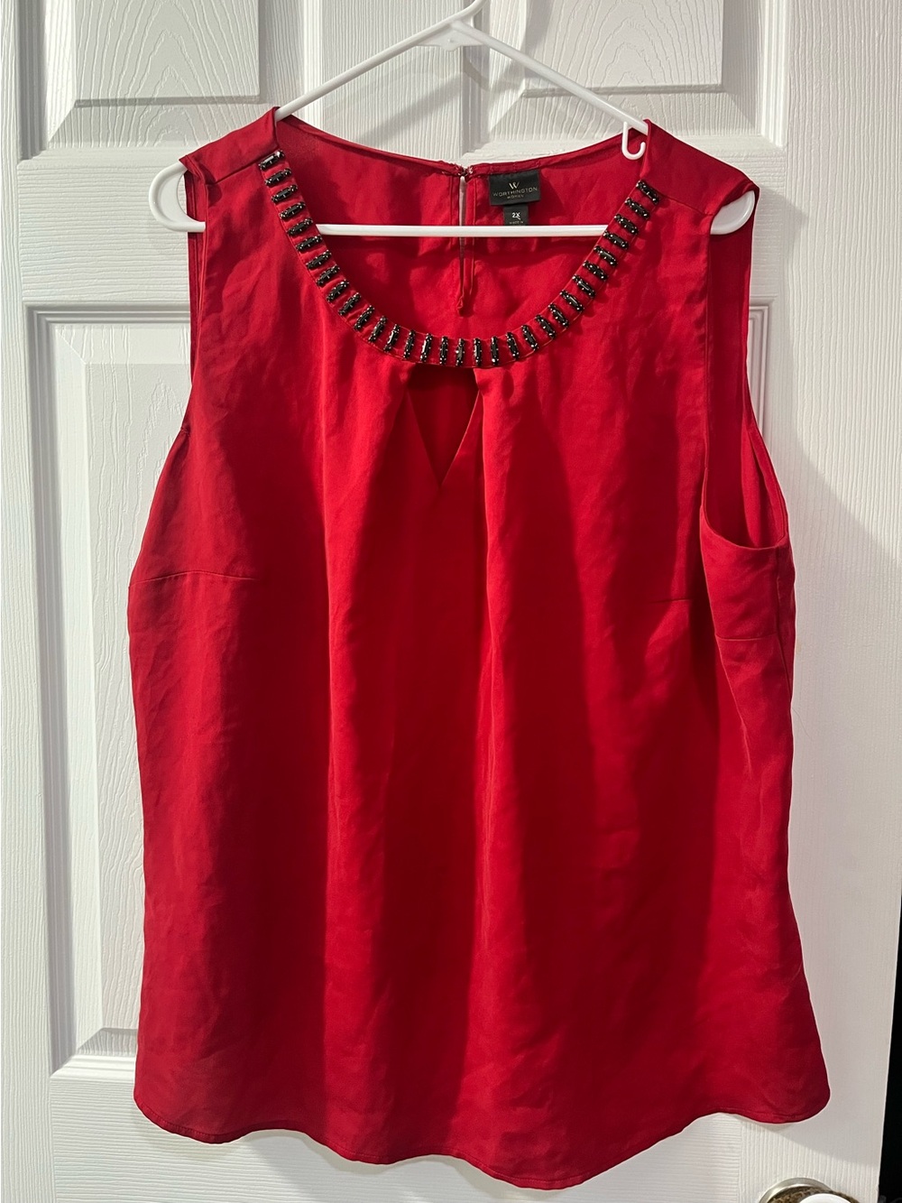 Worthington Woman Red Jeweled Neck Keyhole Sleeveless Blouse Top 2X